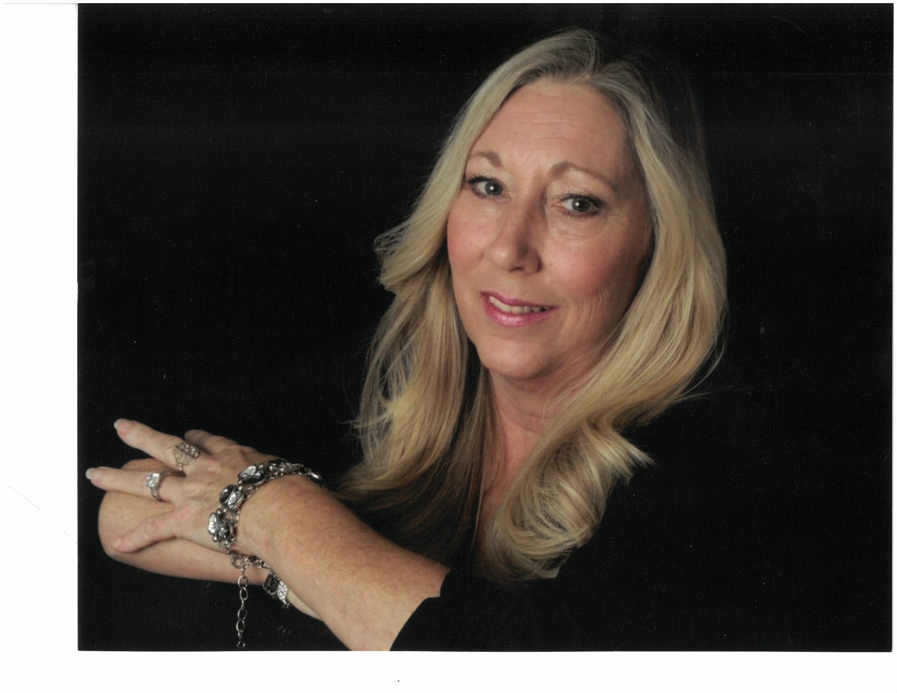 Obituary of Kim Renee Bramlett