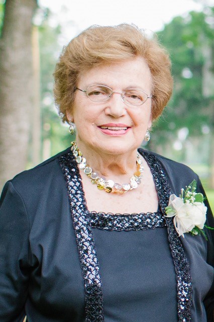 Obituary of Lillian Stella Bledsoe