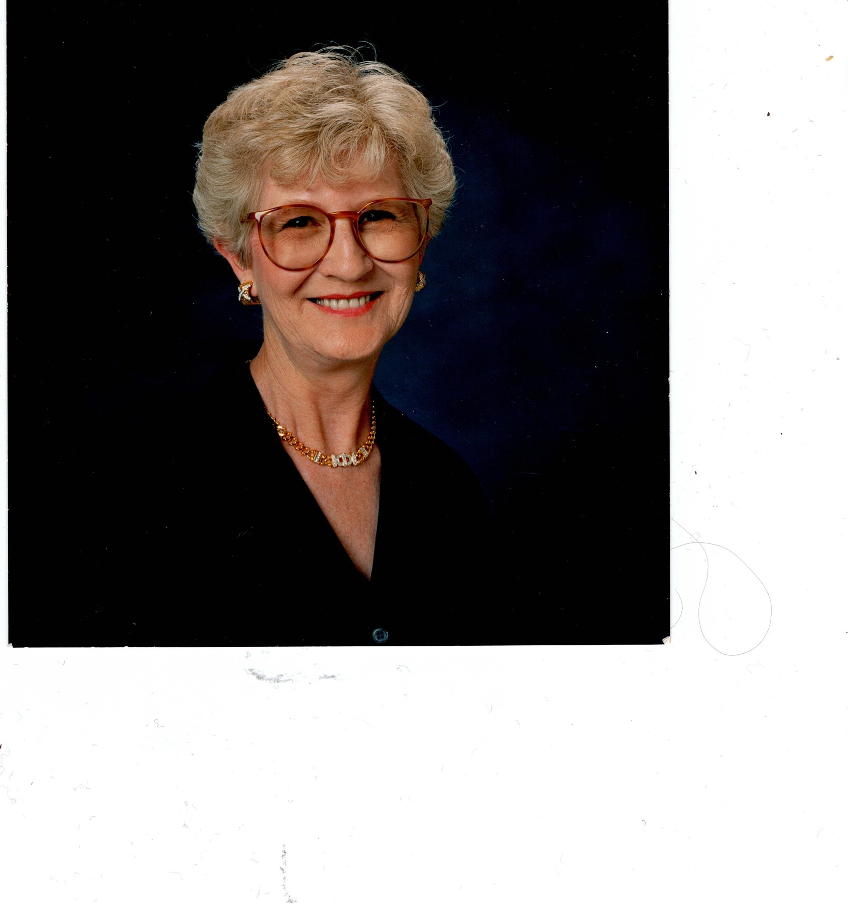 Obituary of Vivian C White