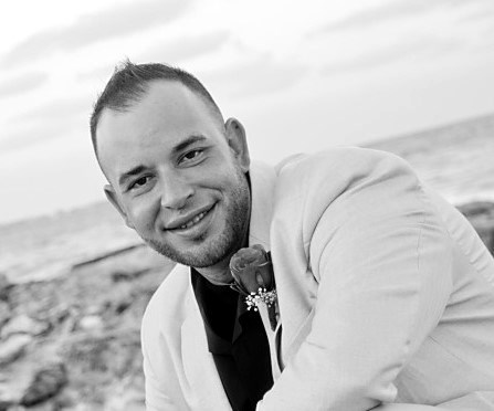 Obituary of Lonny A. Quinn