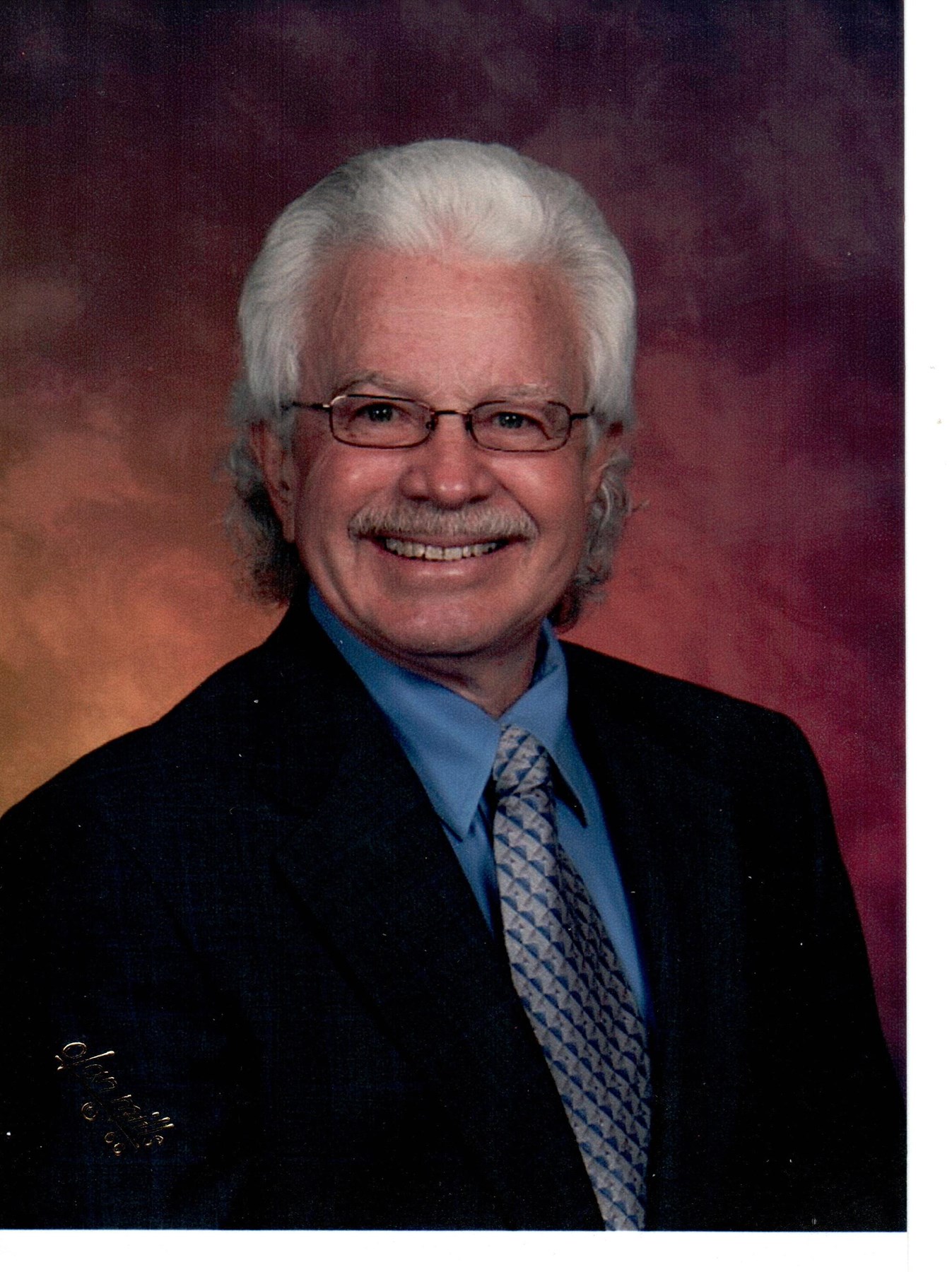 Avis de décès de Elmer Lloyd Edwards