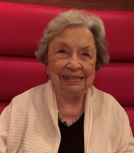 Obituary of Gloria Carmen Holden