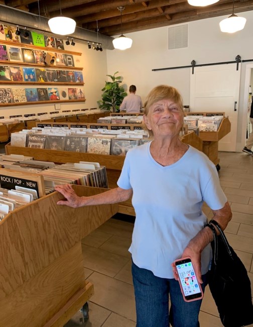 Obituary of Gloria H Bowden