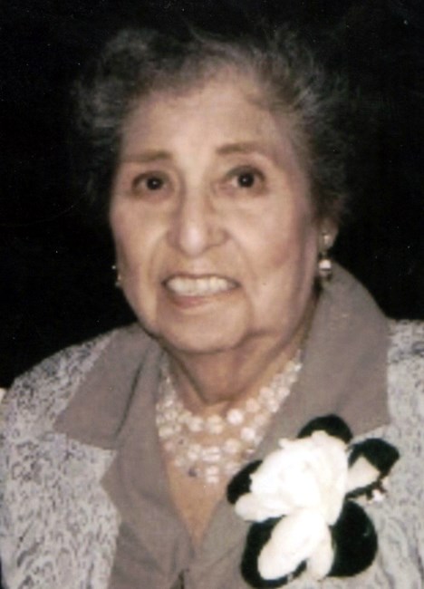 Obituary of Rosie M. Sifuentes