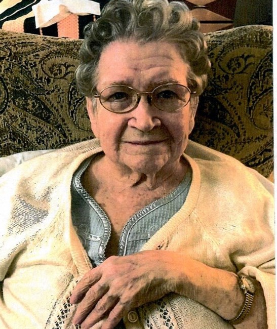 Obituario de Doris J. Reynolds