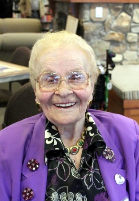 Obituary of Pauline Knight