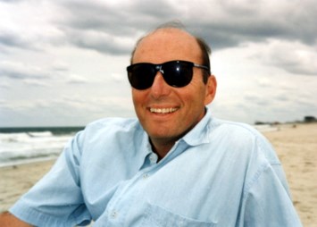 Obituary of Wayne D. Kronewitter