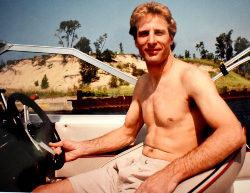 Obituary of Daniel Jo Barney