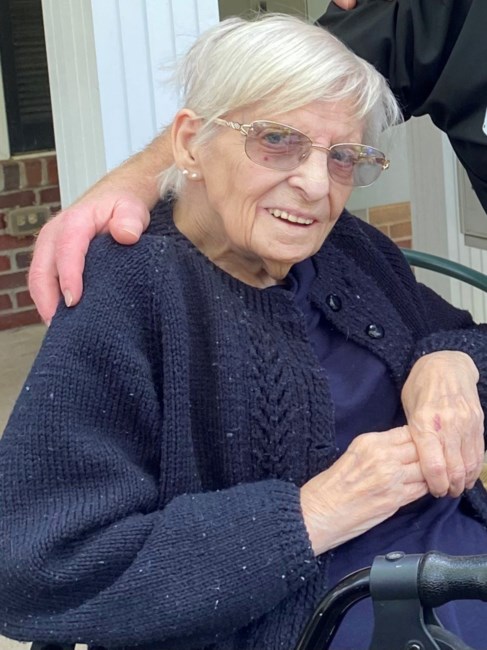 Obituary of Carolyn Hawkins