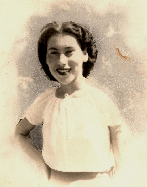 Obituary of Cayetana de Anda