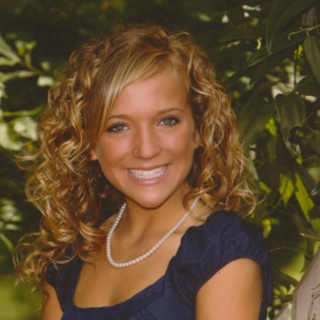 Obituary of Victoria Elizabeth Heil