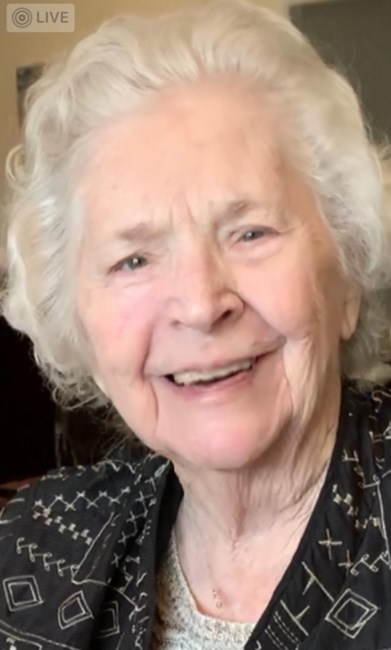 Obituary of Evelyn Joy Malone