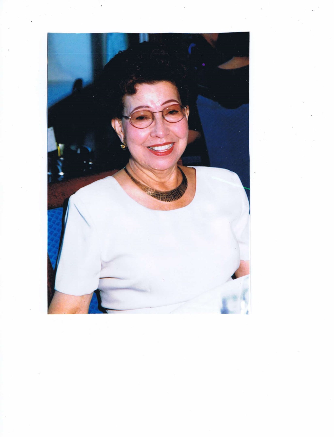 Obituary of Eve Tovar Pasternak