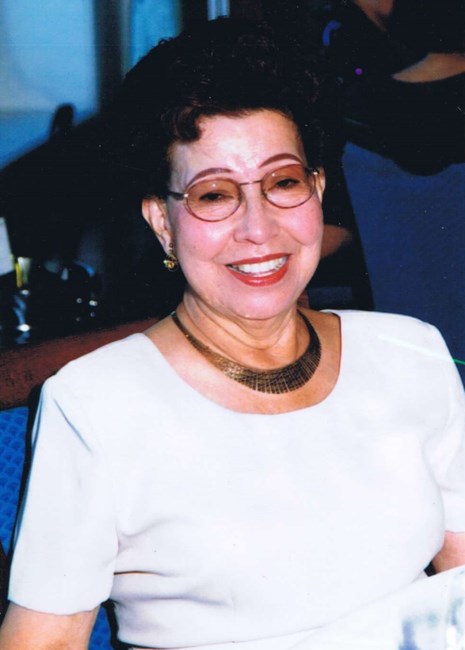 Obituary of Eve Tovar Pasternak