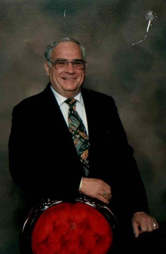 Obituary of Max Glenn Clapp