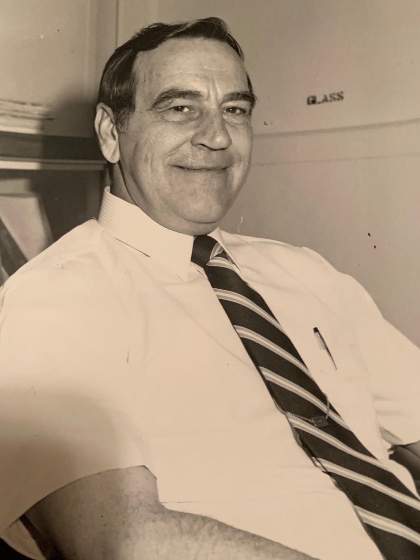Obituary of James W. Von Helms Sr.
