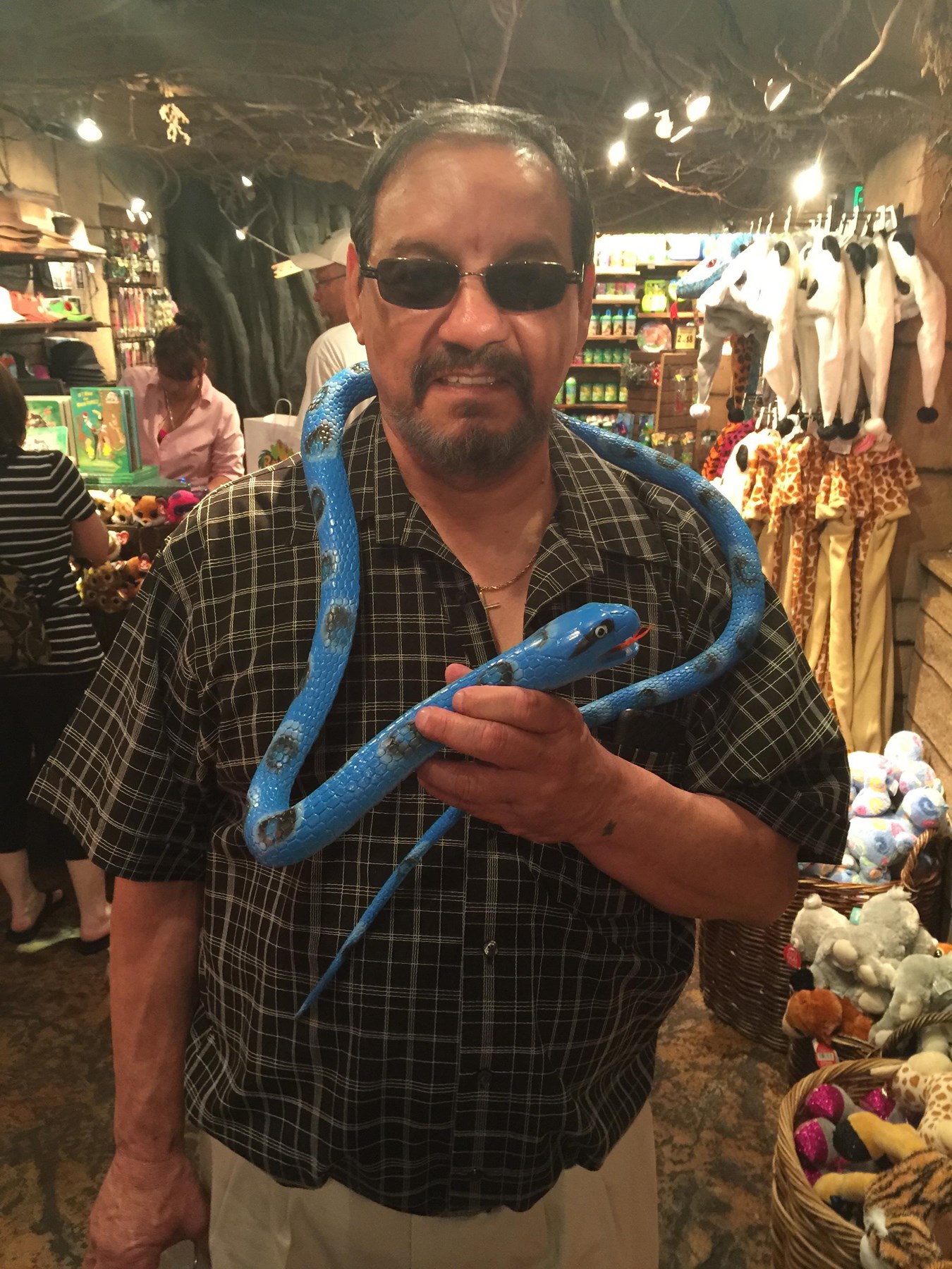 Obituary of Manuel "Crazy Legs" Renteria