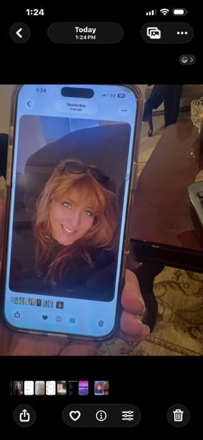 Obituary of Contessa Perry