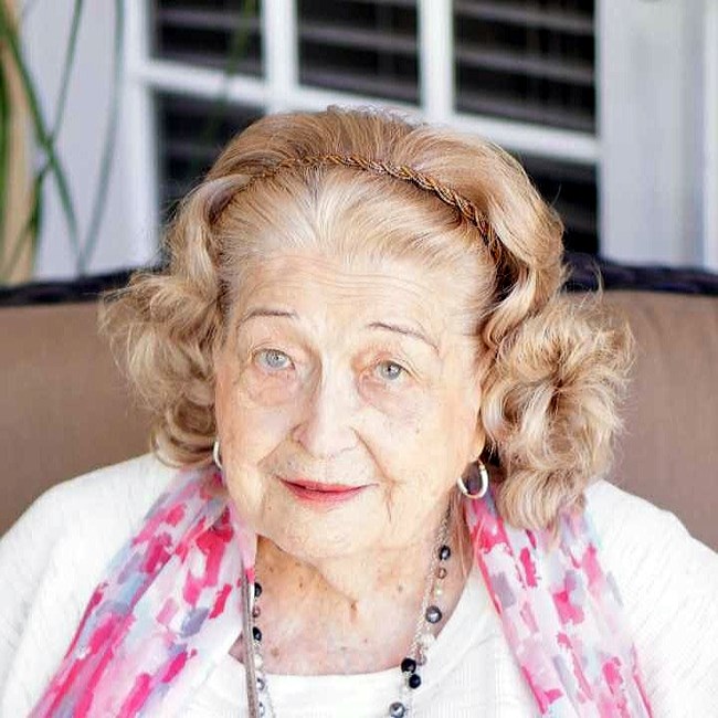 Obituary of Lilia Lopez