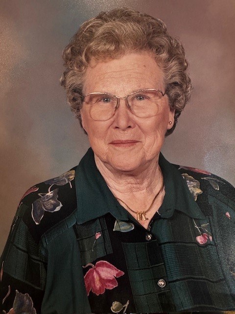 Obituario de Helen Lucille Frantz