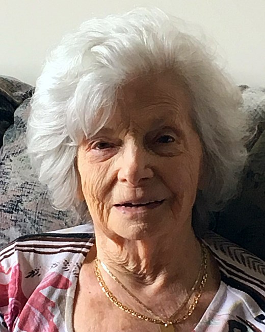 Obituary of Rita Royer (née Paré)
