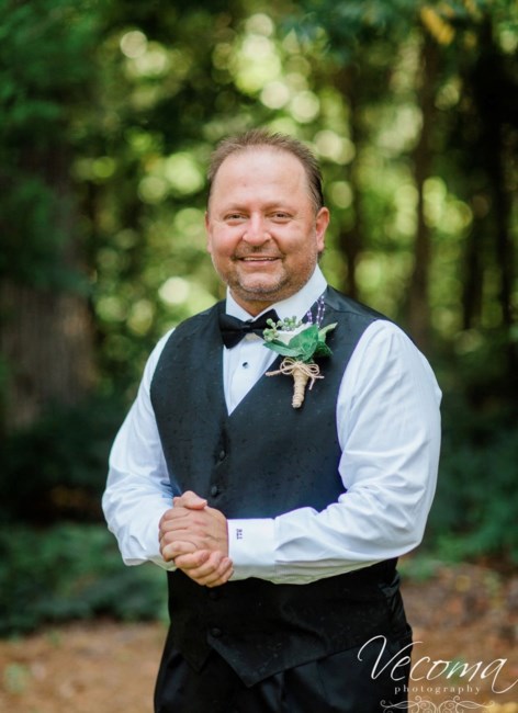 Obituary of Robert Lewis