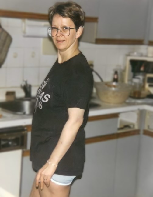 Obituary of Pauline Dora McLeod