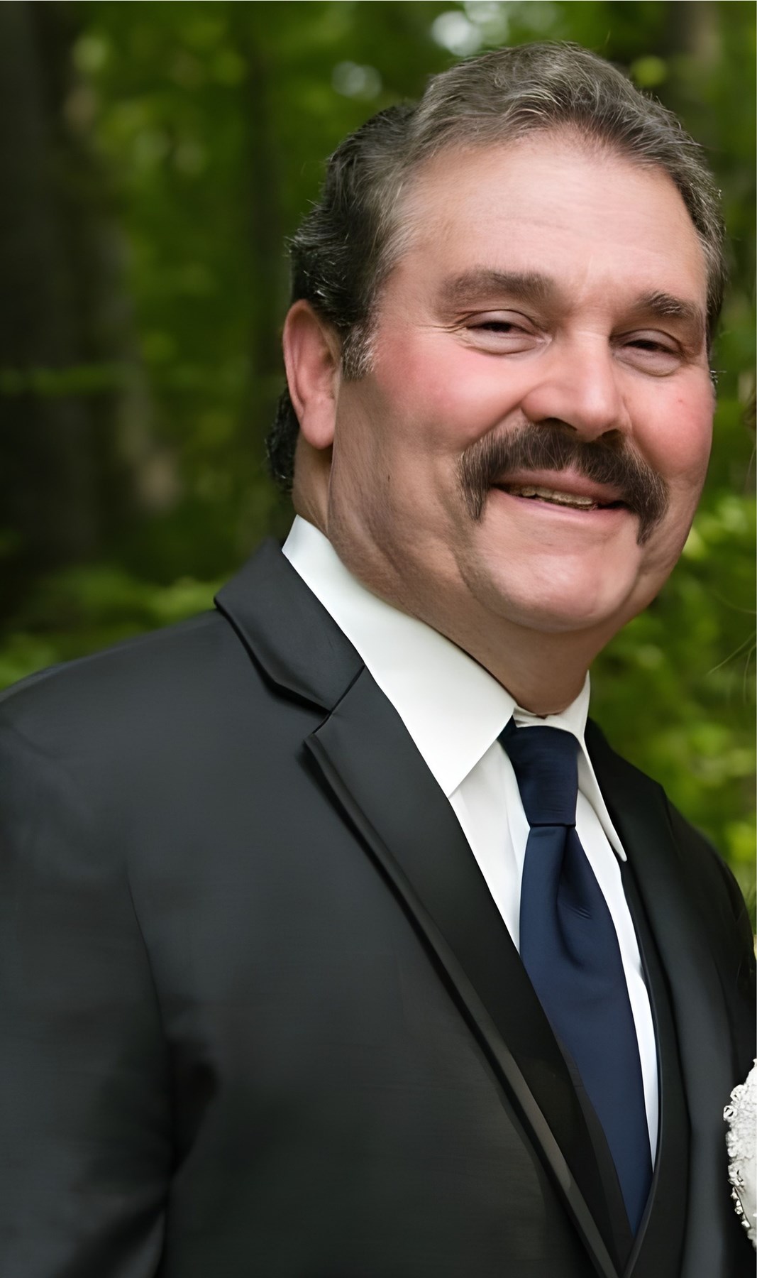 Obituary of Robert Raus