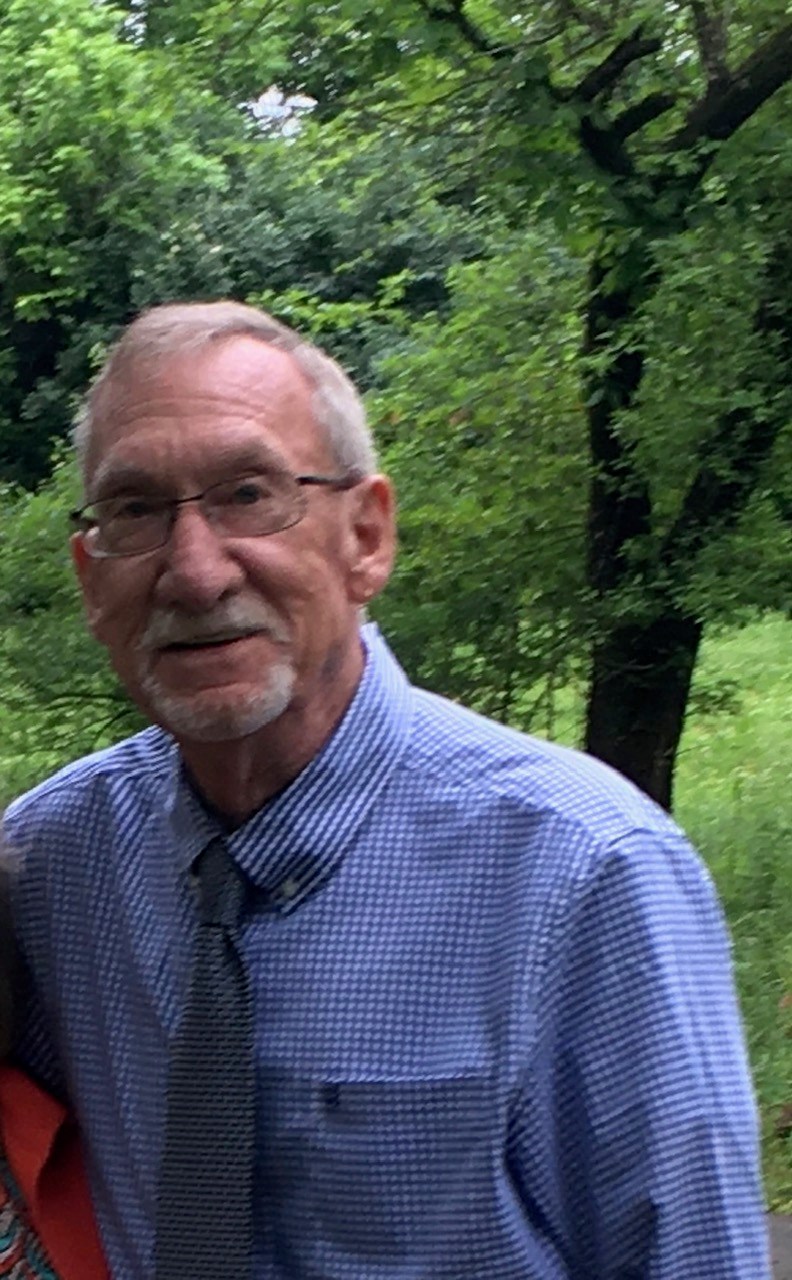 Avis de décès de James K McCoy