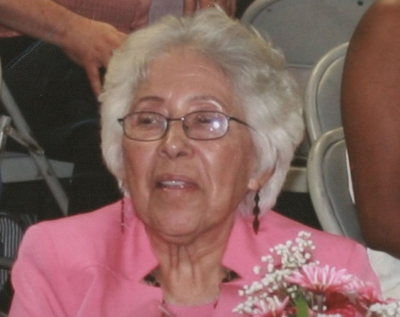 Obituario de Consuelo C. Madrigal