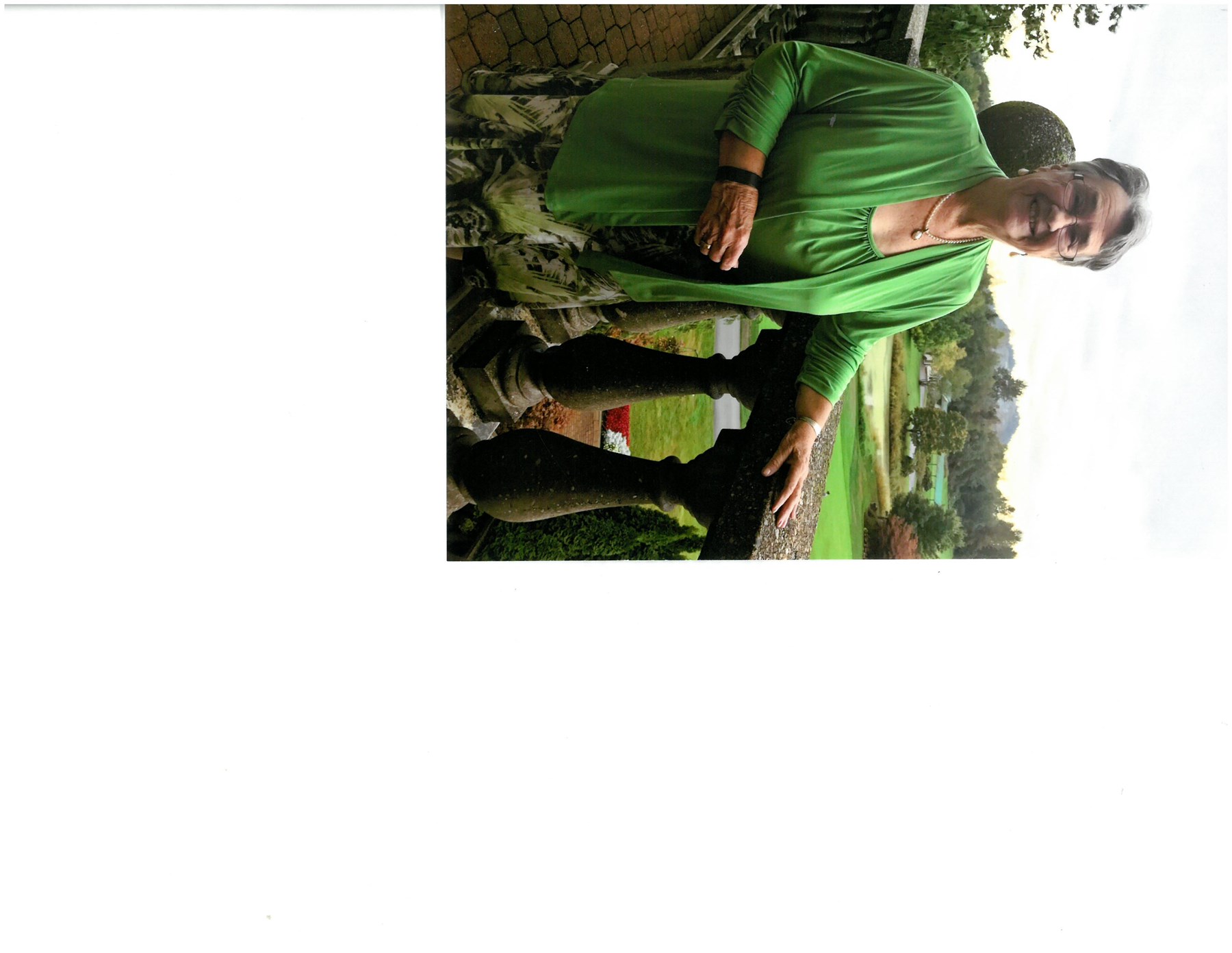 Obituary of Helen Margaret Froese