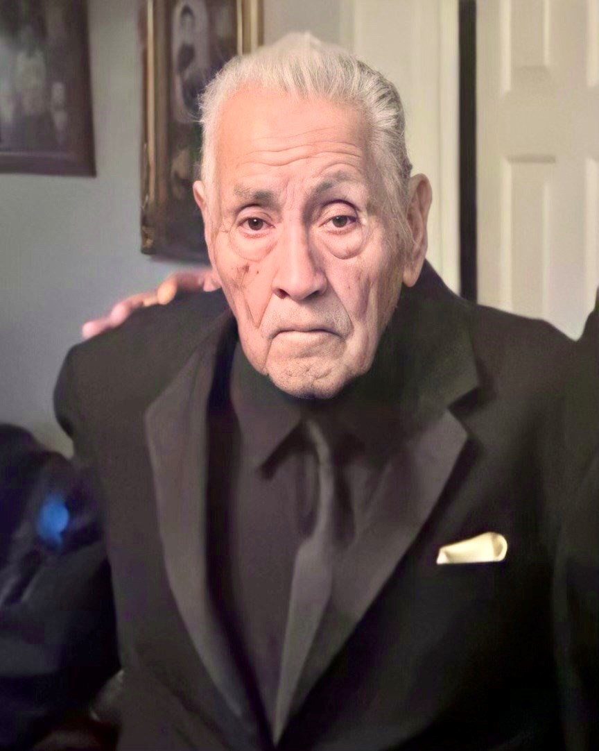 Obituary of Miguel Tinajero Olvera