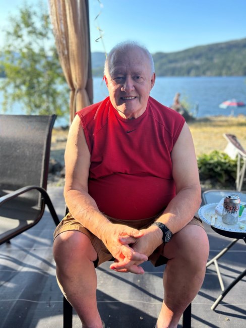 Avis de décès de Allan Ross Lowe