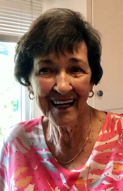 Obituario de Mary M. Chames