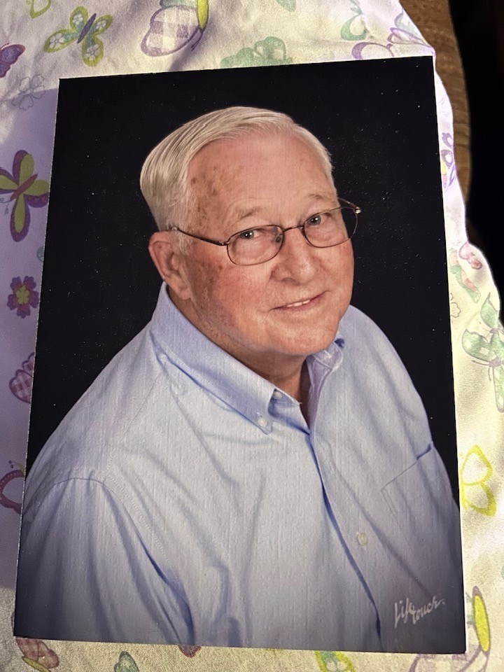 Obituary of Robert Lee Wood