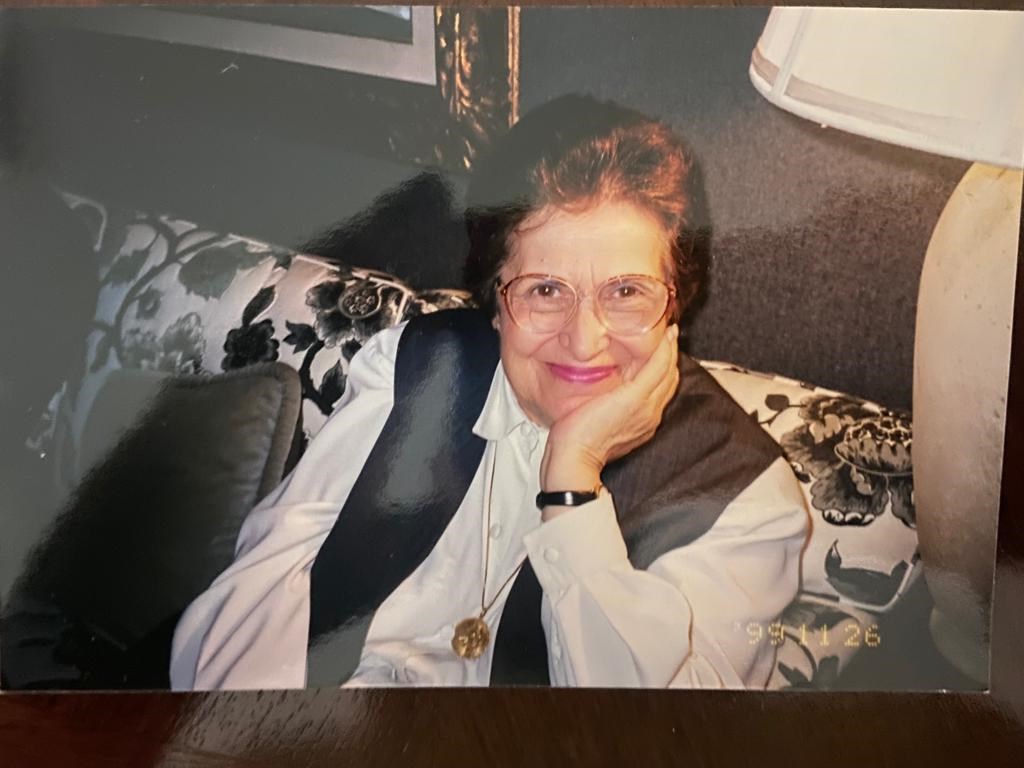 Obituary of Beverly Ruth Rosenzweig