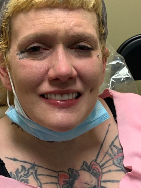 Obituary of Courtney Carolyn Burns