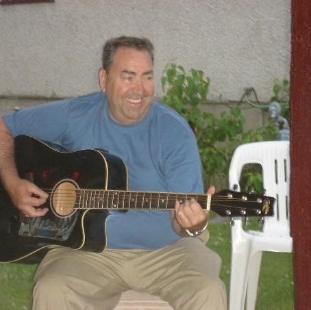 Obituary of Wayne Wiswell MacDonald