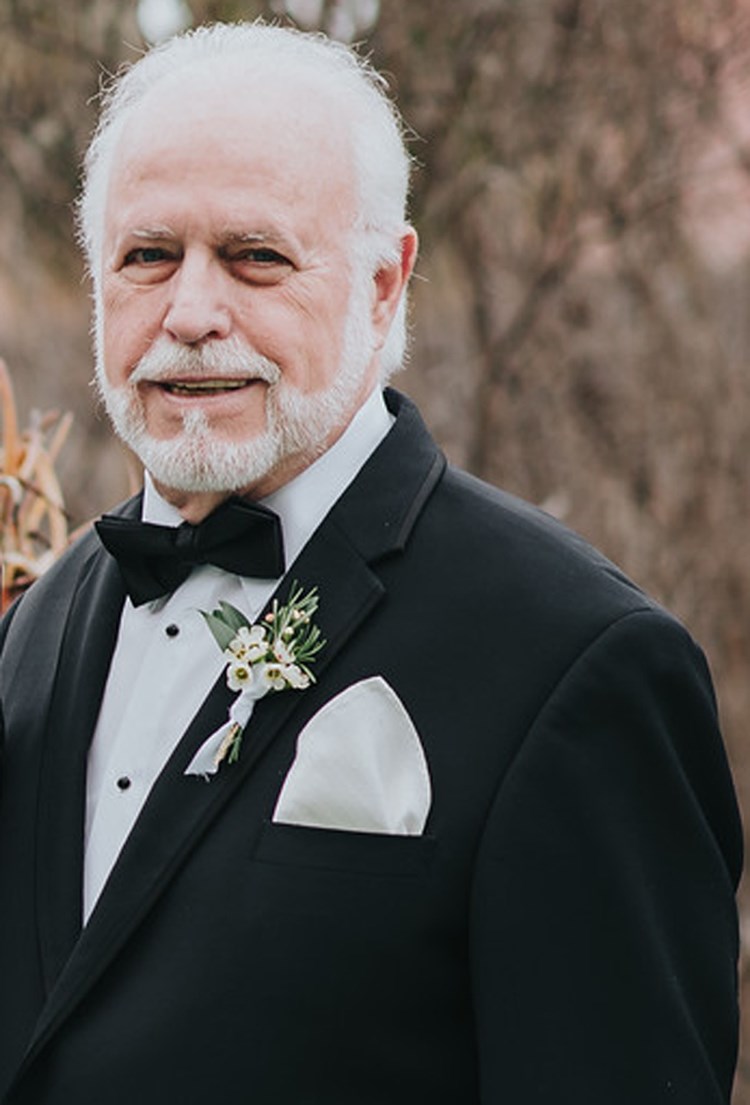 Obituary of Harry Elsworth Nichols Jr.