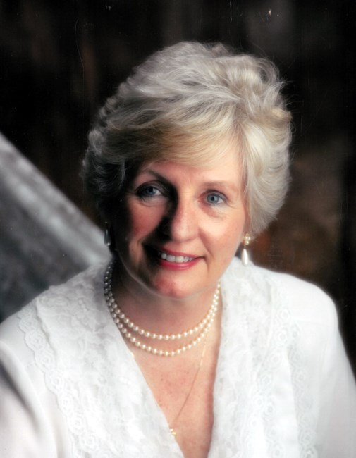 Obituario de Adrienne Sue Chapman