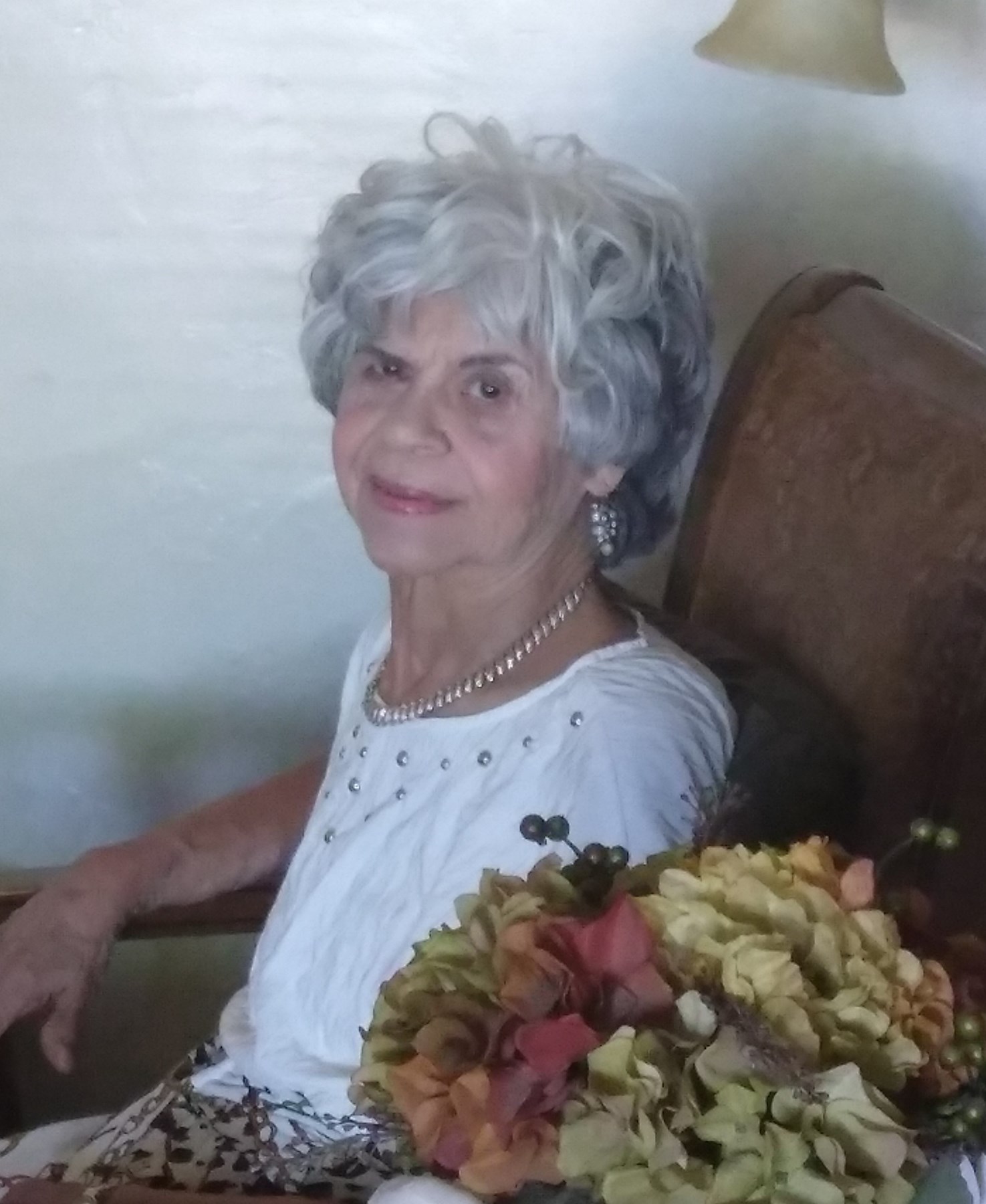 Obituary of Helen V. Munoz