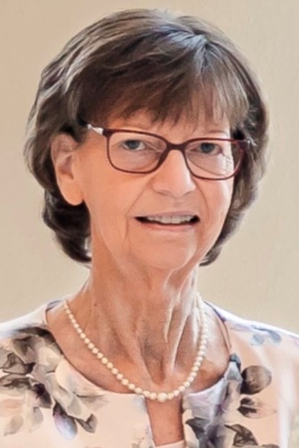 Obituary of Leslie Beth White