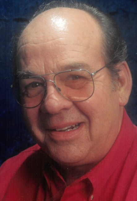 Obituario de Lowell Marvin Thomas