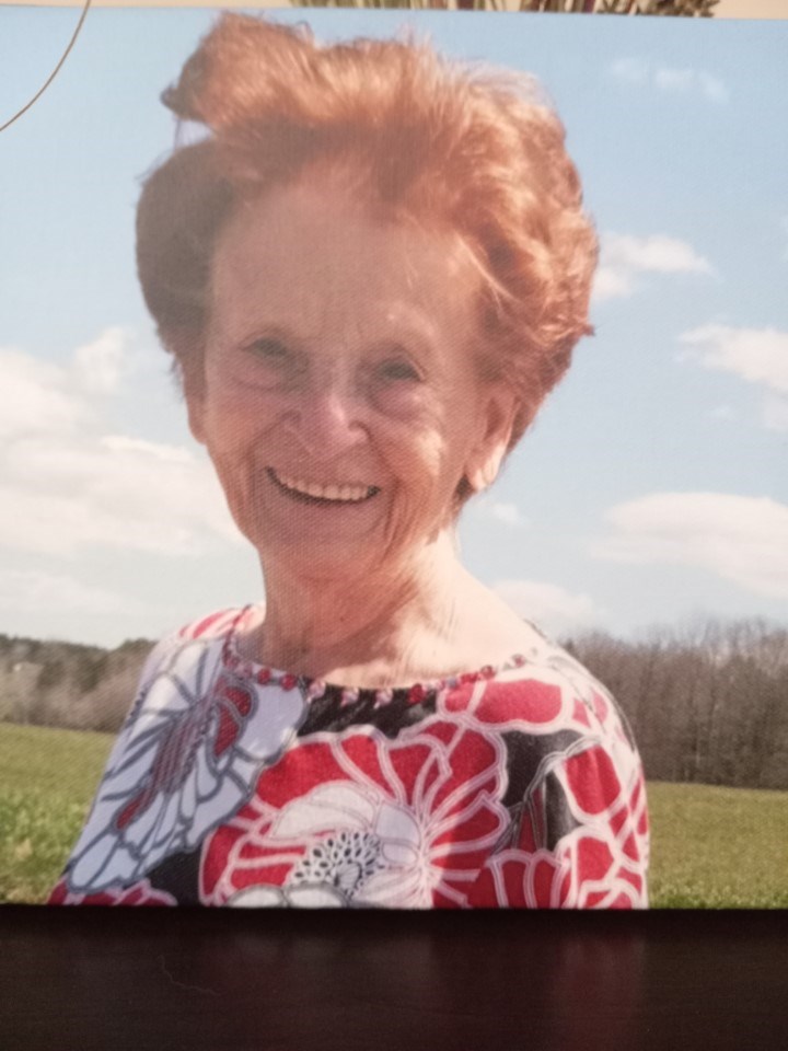 Obituary of Elfriede Plante