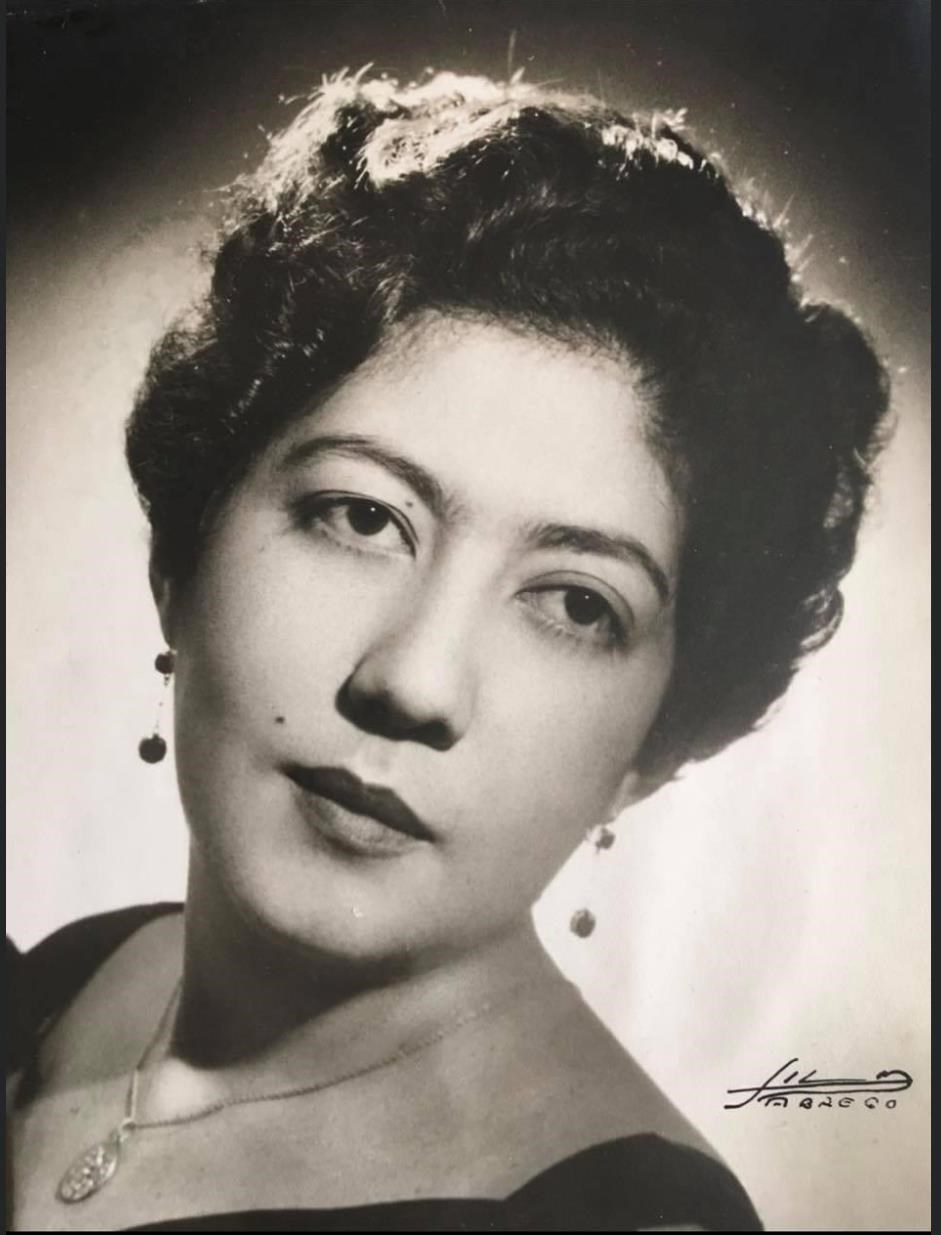 Obituary of Mercedes Martinez