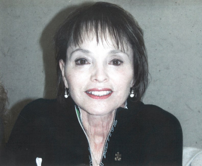 Obituario de Joan Helen Monterisi