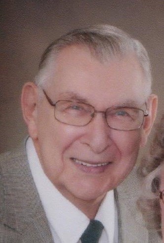 Obituario de Clarence F Davis