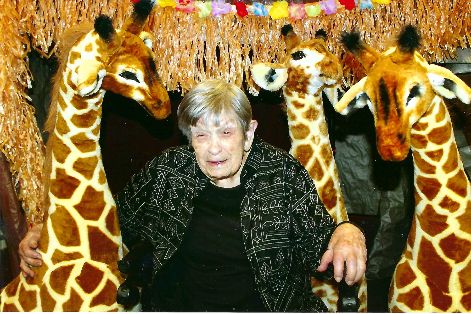 Obituary of Pauline Nina Molyneux