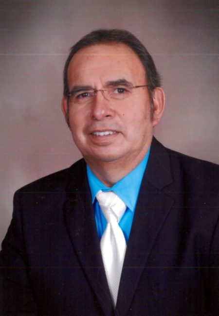 Obituario de Fernando R. Castaneda
