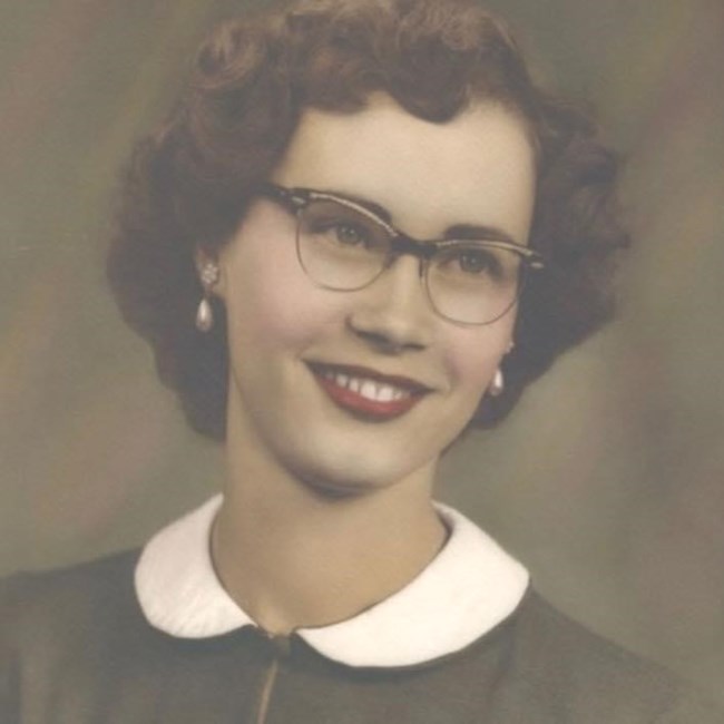 Obituary of Nina June Woodward